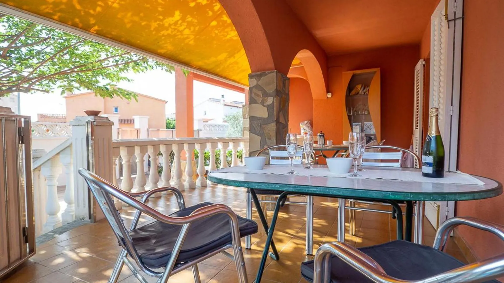 Casa Familiar Con Piscina Privada, A/C, Wifi Y Cerca De Playa Y Comercios - Es-325-21 Torroella De Montgri 0*,