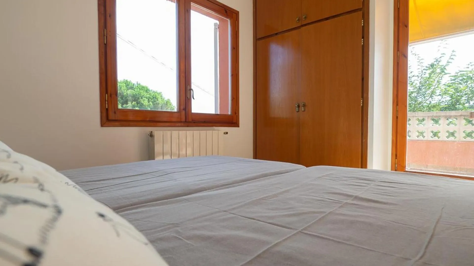 Holiday home Casa Familiar Con Piscina Privada, A/C, Wifi Y Cerca De Playa Y Comercios - Es-325-21 Torroella De Montgri Spain